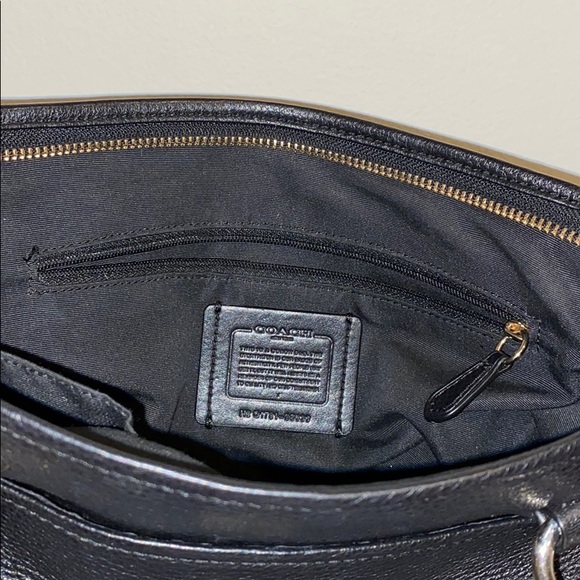 Coach leather bag - Picture 4 of 13